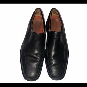 Men’s Clarks Size 11 Shoes